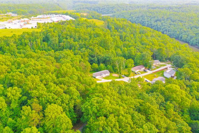 15 April Ln, House other with 5 bedrooms, 2 bathrooms and null parking in Corbin KY | Image 13