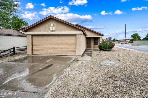 8606 W College Dr, Phoenix, AZ, 85037-1220 | Card Image