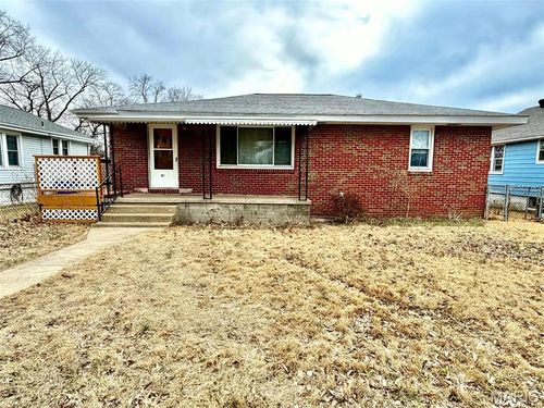 367 Elble Ave, Wood River, IL, 62095-1119 | Card Image