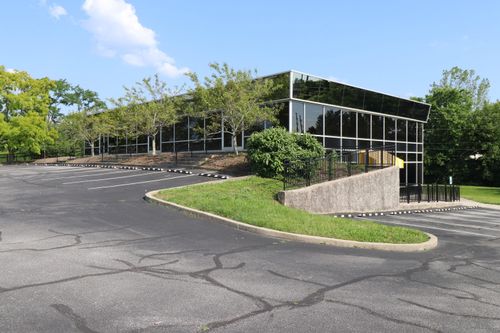 812 Wilmore Rd, Nicholasville, KY, 40356-9456 | Card Image