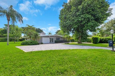 12401 Sw 80th Ave, House other with 4 bedrooms, 2 bathrooms and null parking in Pinecrest FL | Image 2