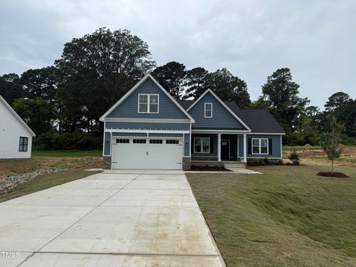 183 Tee Dr, Selma, NC, 27576-2399 | Card Image