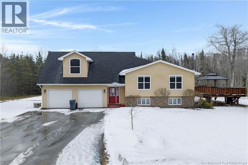 28 Orchard St, Passekeag, NB, E5N7R7 | Card Image