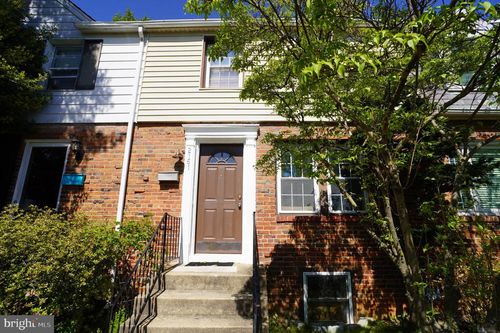 2161 N Brandywine St, ARLINGTON, VA, 22207-2225 | Card Image