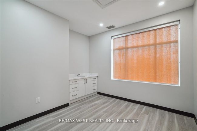 541 Cityview Blvd, Home with 0 bedrooms, 2 bathrooms and null parking in Vaughan ON | Image 13