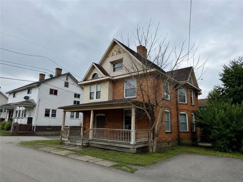 208 S Prospect St, Connellsville, PA, 15425 | Card Image