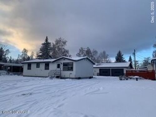 1500 Marten St, Anchorage, AK, 99504-2659 | Card Image