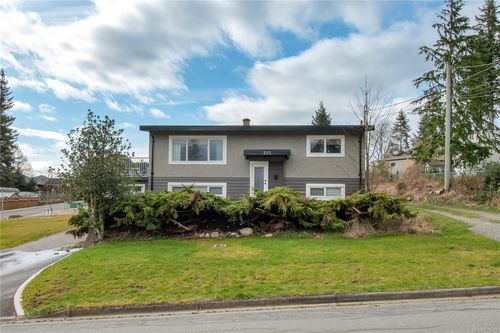 325 Twillingate Rd, Campbell River, BC, V9W1V3 | Card Image