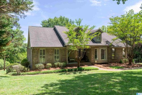 2913 N Woodridge Rd, Mountain Brk, AL, 35223-2745 | Card Image