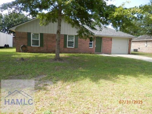 1616 Seneca Ln, Hinesville, GA, 31313-9141 | Card Image