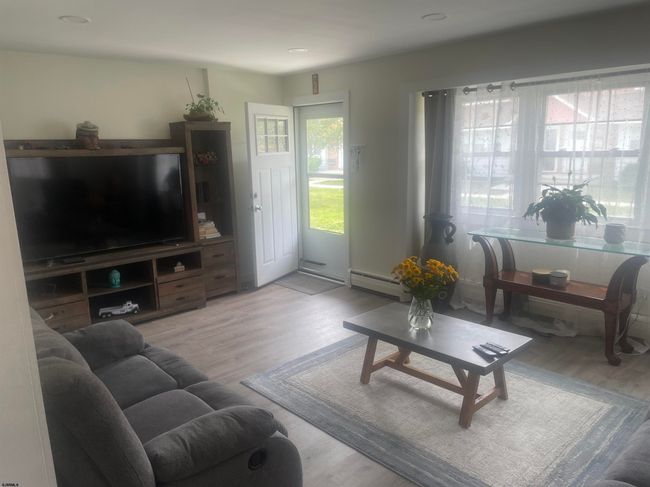 5425-S-1 - 5425 Suffolk Ave Unit S 1 Ave, Condo with 2 bedrooms, 1 bathrooms and null parking in Ventnor NJ | Image 4