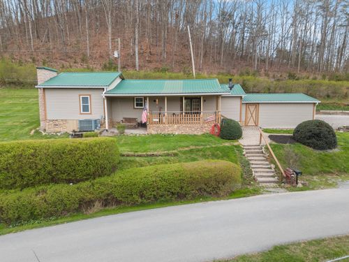 2826 Broken Valley Rd, Thorn Hill, TN, 37881-3428 | Card Image