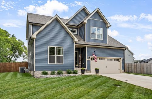 2023 Ireland Way, Clarksville, TN, 37042-8952 | Card Image