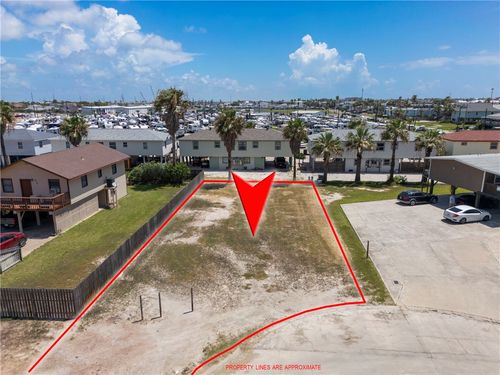 618 Sandpiper Cir, Port Aransas, TX, 78373-4207 | Card Image