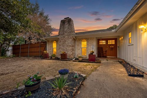 1418 Stony Brook Ln, Garland, TX, 75043-1343 | Card Image