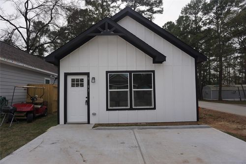 10088 Calandar, Willis, TX, 77318 | Card Image