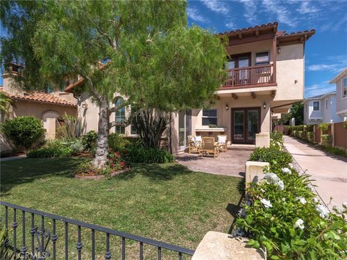 a-714 Elvira Ave, Redondo Beach, CA, 90277-4616 | Card Image