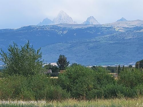 5000 Bates Rd, Driggs, ID, 83422 | Card Image