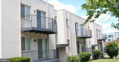 5b-4040 8th St Nw, WASHINGTON, DC, 20011-7908 | Card Image