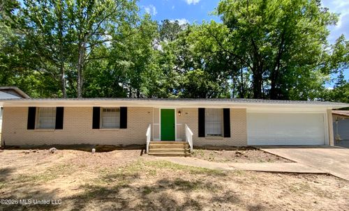 3150 Ponderosa Dr, Jackson, MS, 39212-2552 | Card Image