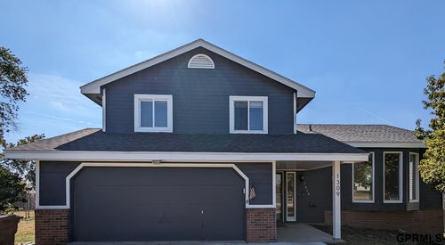 1309 Terry Dr, Bellevue, NE, 68123-4008 | Card Image