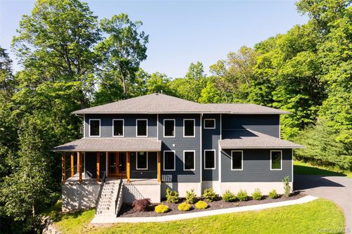 45 Cliffdale Ct, Poughkeepsie, NY, 12603-4843 | Card Image