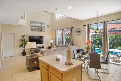 134 Sevilla Ave, DAVENPORT, FL, 33897-9425 | Card Image