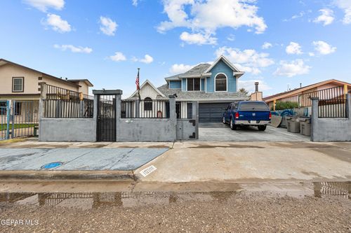 10916 Ernie Banks Drive, El Paso, TX, 79934 | Card Image