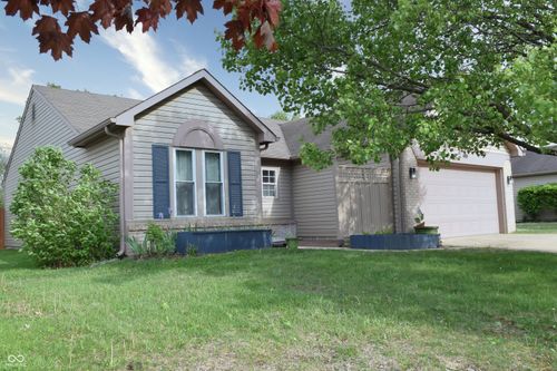 1221 Tealpoint Court, Indianapolis, IN, 46229 | Card Image