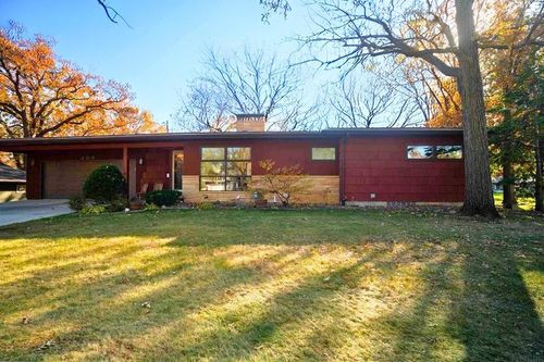 206 Loma St, Waterloo, IA, 50701-1630 | Card Image