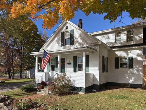 12 Putnam St, Sanford, ME, 04073-2040 | Card Image