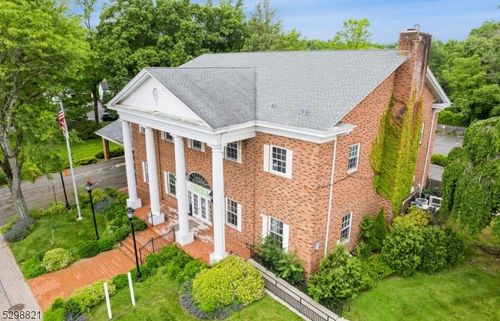 855 Mountain Ave, Mountainside, NJ, 07092-2721 | Card Image