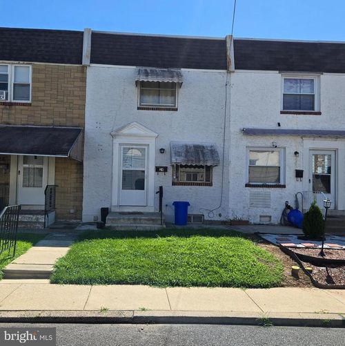 24 Windsor Ln, Clifton Hts, PA, 19018-2319 | Card Image