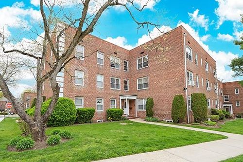 apt-3-2 Edwards St, Roslyn Heights, NY, 11577-1102 | Card Image