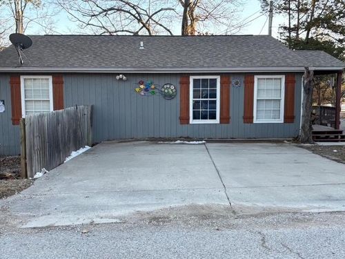 125 Bamboo Trl, Hollister, MO, 65672-5870 | Card Image