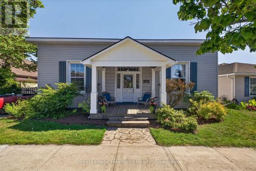 126 St David Street, Goderich (Goderich (Town)), ON, N7A1L6 | Card Image