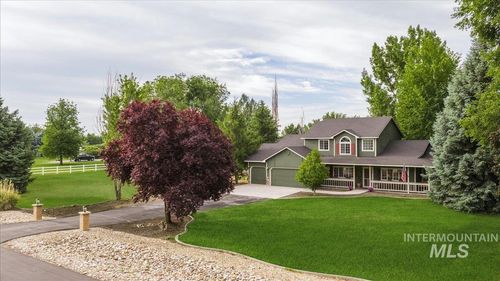 8675 Vic Ln, Middleton, ID, 83644-5691 | Card Image