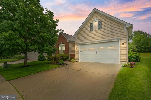4 Hearthstone Blvd, PEMBERTON, NJ, 08068-1560 | Card Image