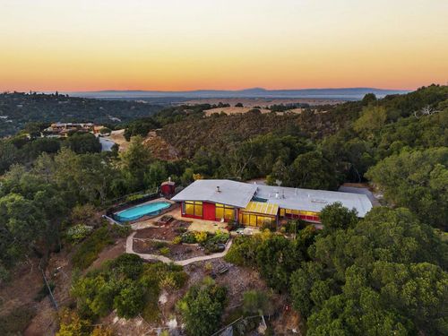 640 Los Trancos Rd, Portola Valley, CA, 94028-8028 | Card Image