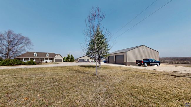 19620 S Jordon Ter, House other with 5 bedrooms, 3 bathrooms and null parking in Scranton KS | Image 5