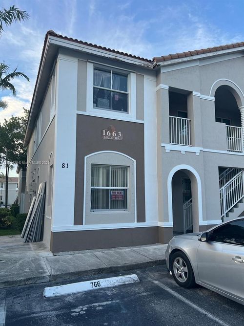 unit-100-1663 Se 27th Dr, Homestead, FL, 33035-2506 | Card Image