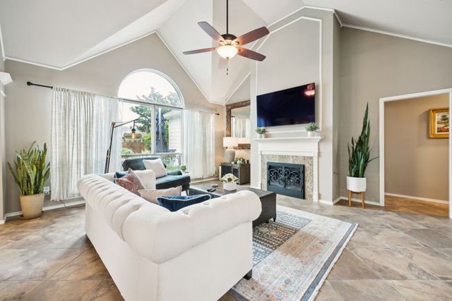 1608 Highland Oaks Dr, House other with 4 bedrooms, 3 bathrooms and null parking in Keller TX | Image 9