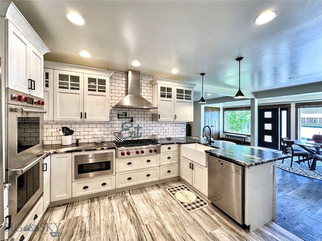 Chef's Kitchen | Image 9