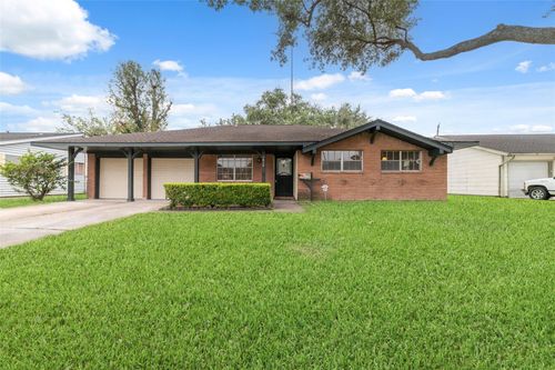 7615 Barberton Dr, Houston, TX, 77036-5711 | Card Image
