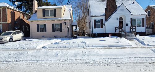 16200 Braile Street, Detroit, MI, 48219 | Card Image