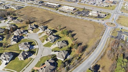 Lot 1 Pinehurst Dr, Basehor, KS, 66007 | Card Image