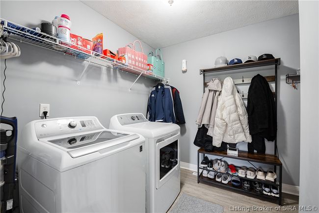 4652 Brush College Rd, Home with 4 bedrooms, 3 bathrooms and null parking in Floyds Knobs IN | Image 21
