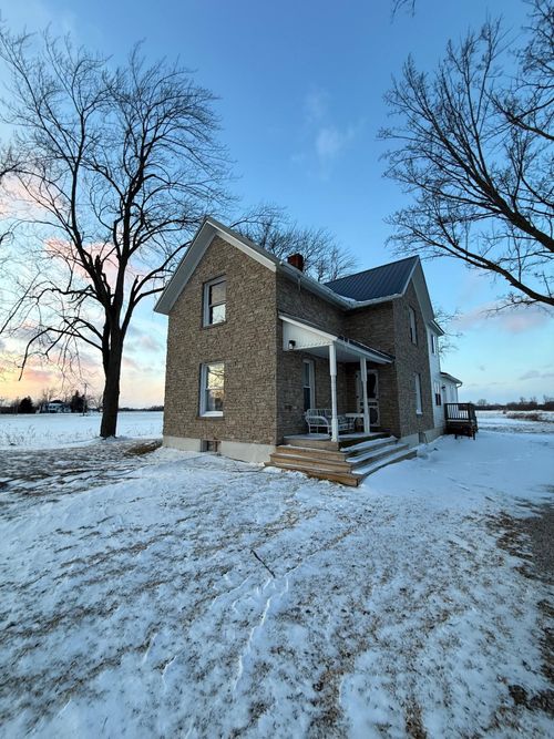 6577 E Deckerville Rd, Deford, MI, 48729-9704 | Card Image