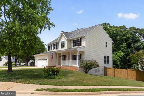 2 Silverthorn Ct, STAFFORD, VA, 22554-7926 | Card Image