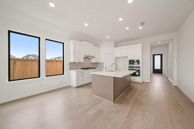 11435 Desert Orangetip Dr, House other with 4 bedrooms, 3 bathrooms and 2 parking in Cypress TX | Image 6